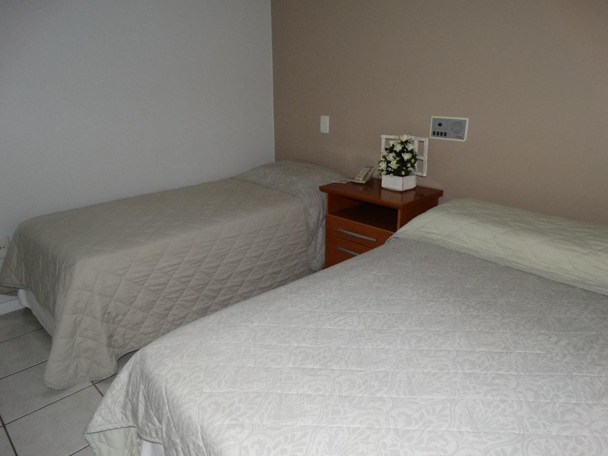 Hotel Antares Capinzal  Экстерьер фото